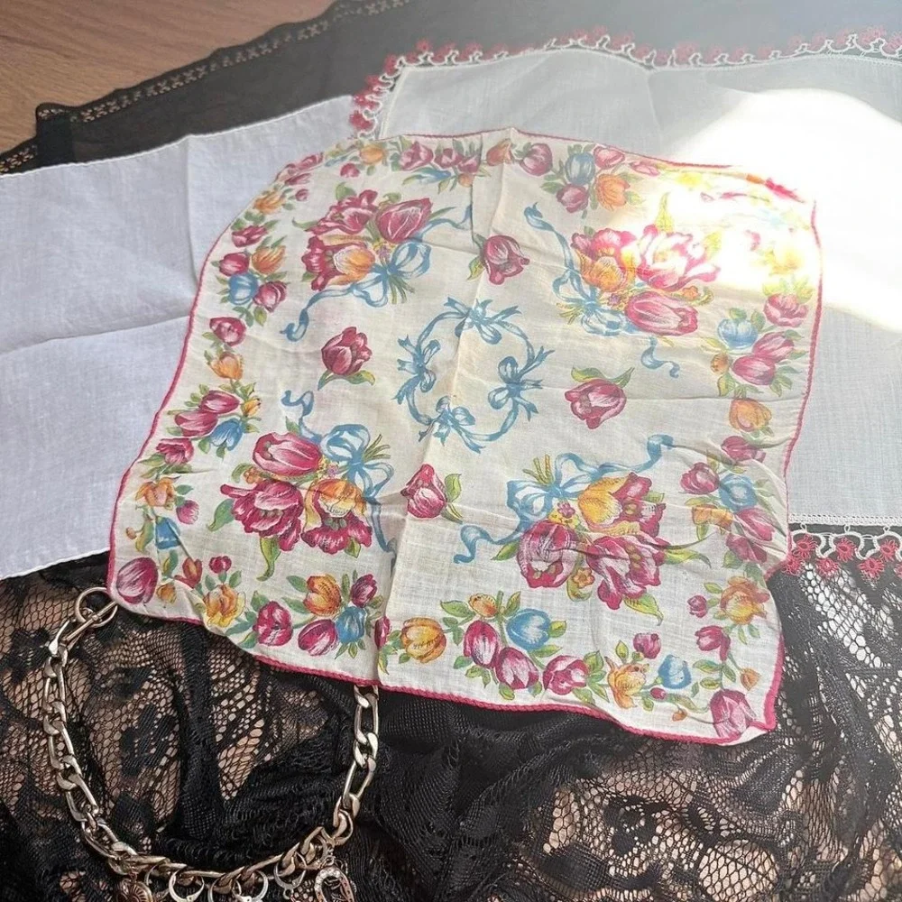 Vintage‎ handkerchief scarf bundle